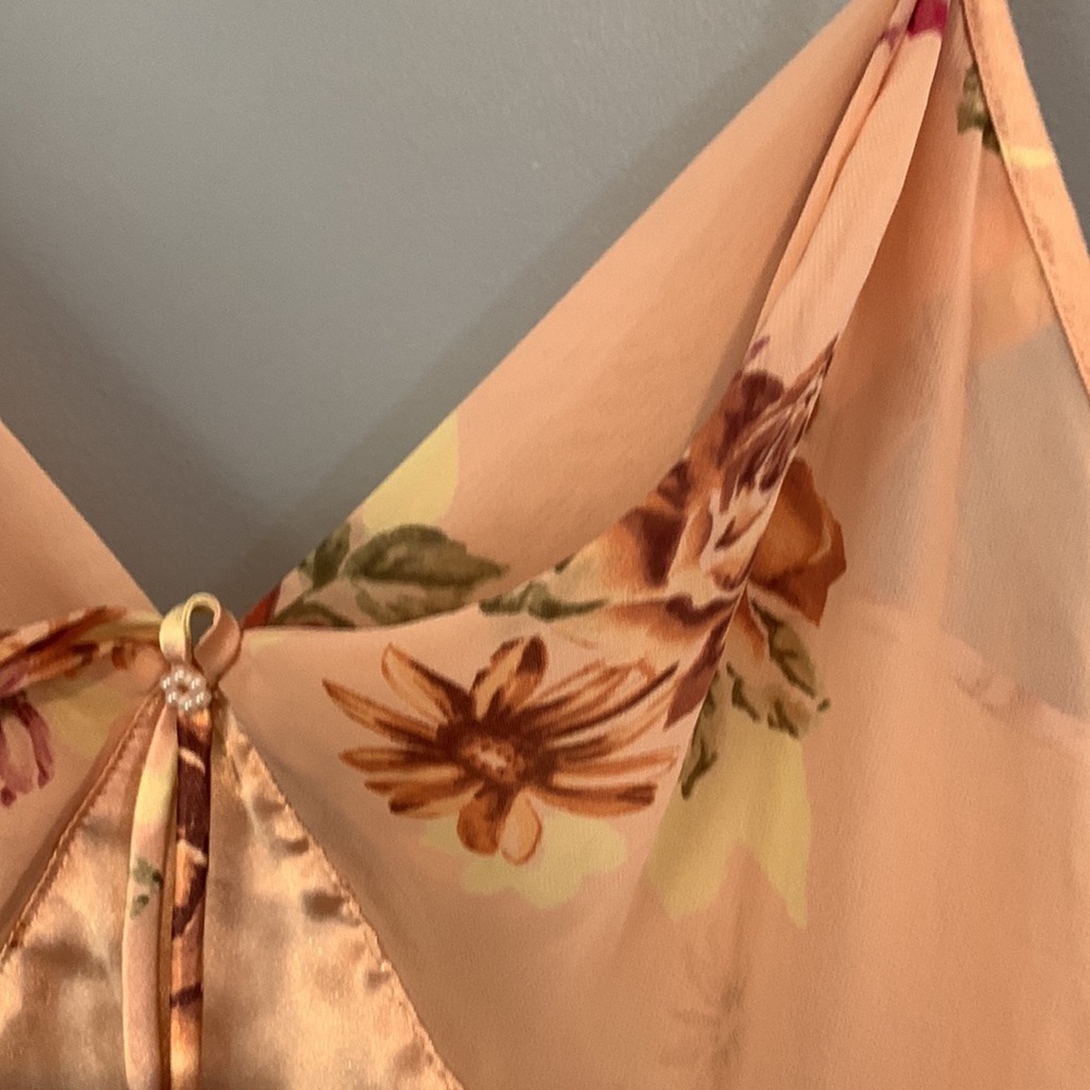Slip Dress Lingerie Silky Floral Size Large Sexy Evening wear Dainty Pea… - Picture 4 of 10